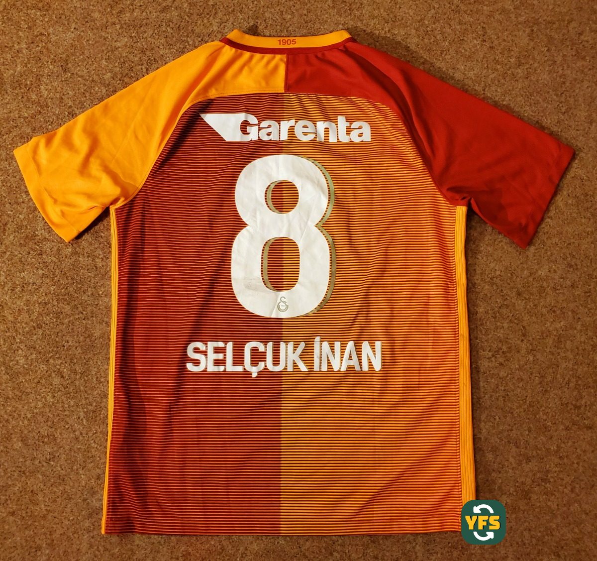 Galatasaray SK 2016-2017 Home Store Version Nike Selçuk İnan - YourFootballShirt - Photo 1