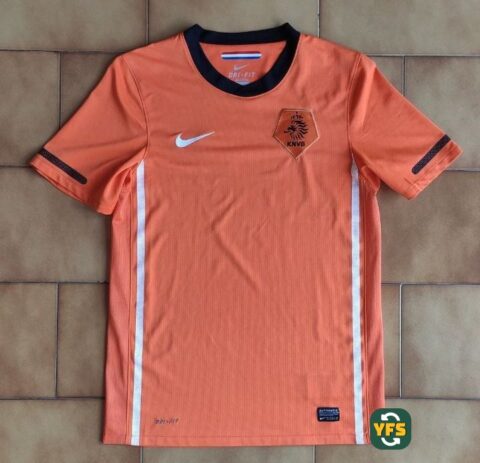 Holland 2010-2011 Home