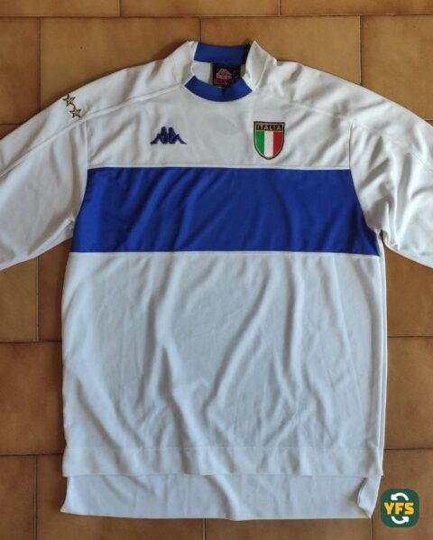 Italy 1999-2000 Away