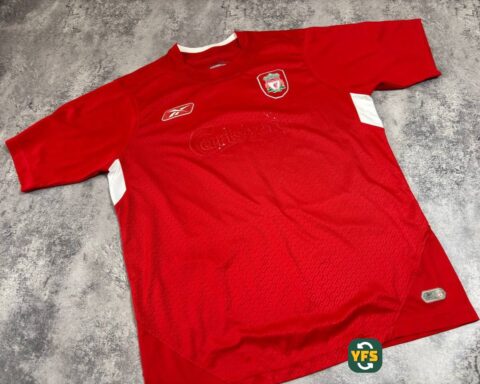Liverpool 2004-2005 Home