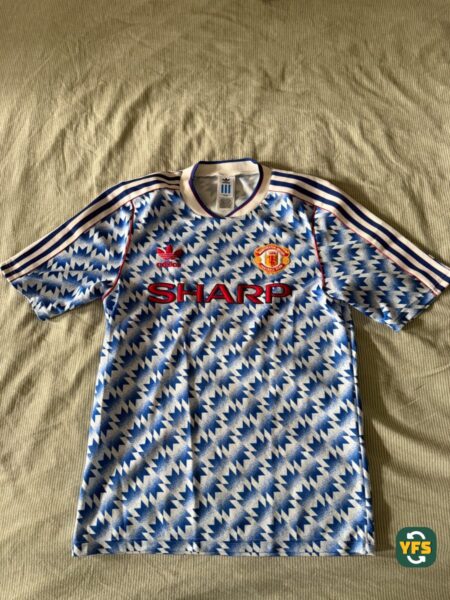 Manchester United 1991-1992 Away