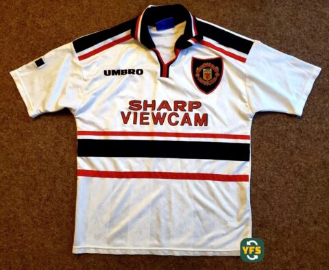 Manchester United 1997-1998 Away