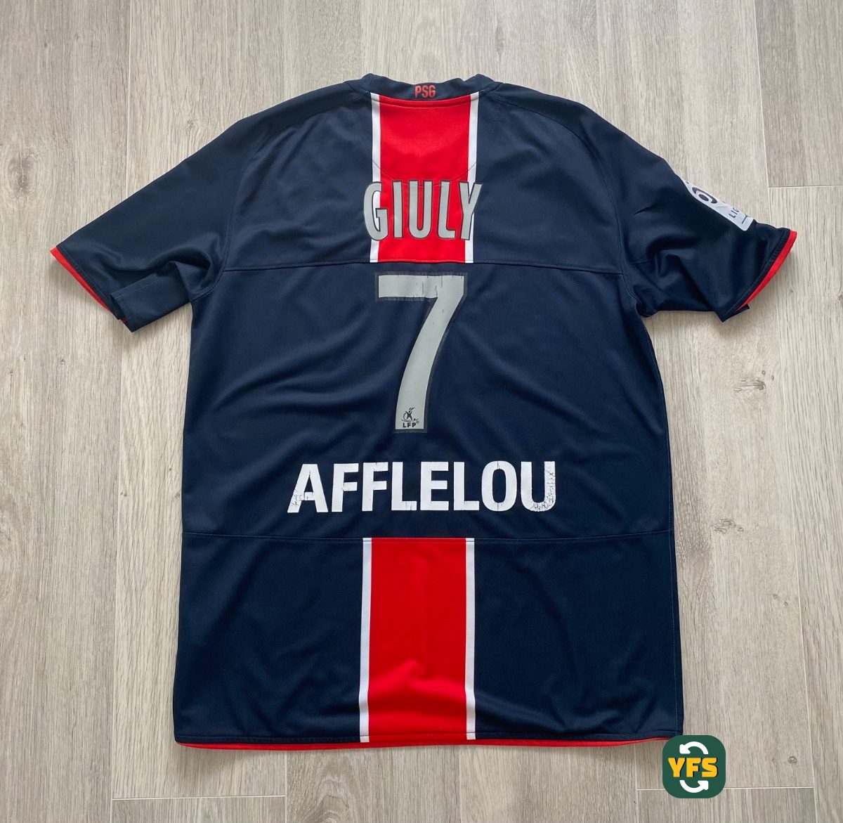 PSG 2008-2009 Home Store Version Nike GIULY - YourFootballShirt - Photo 1