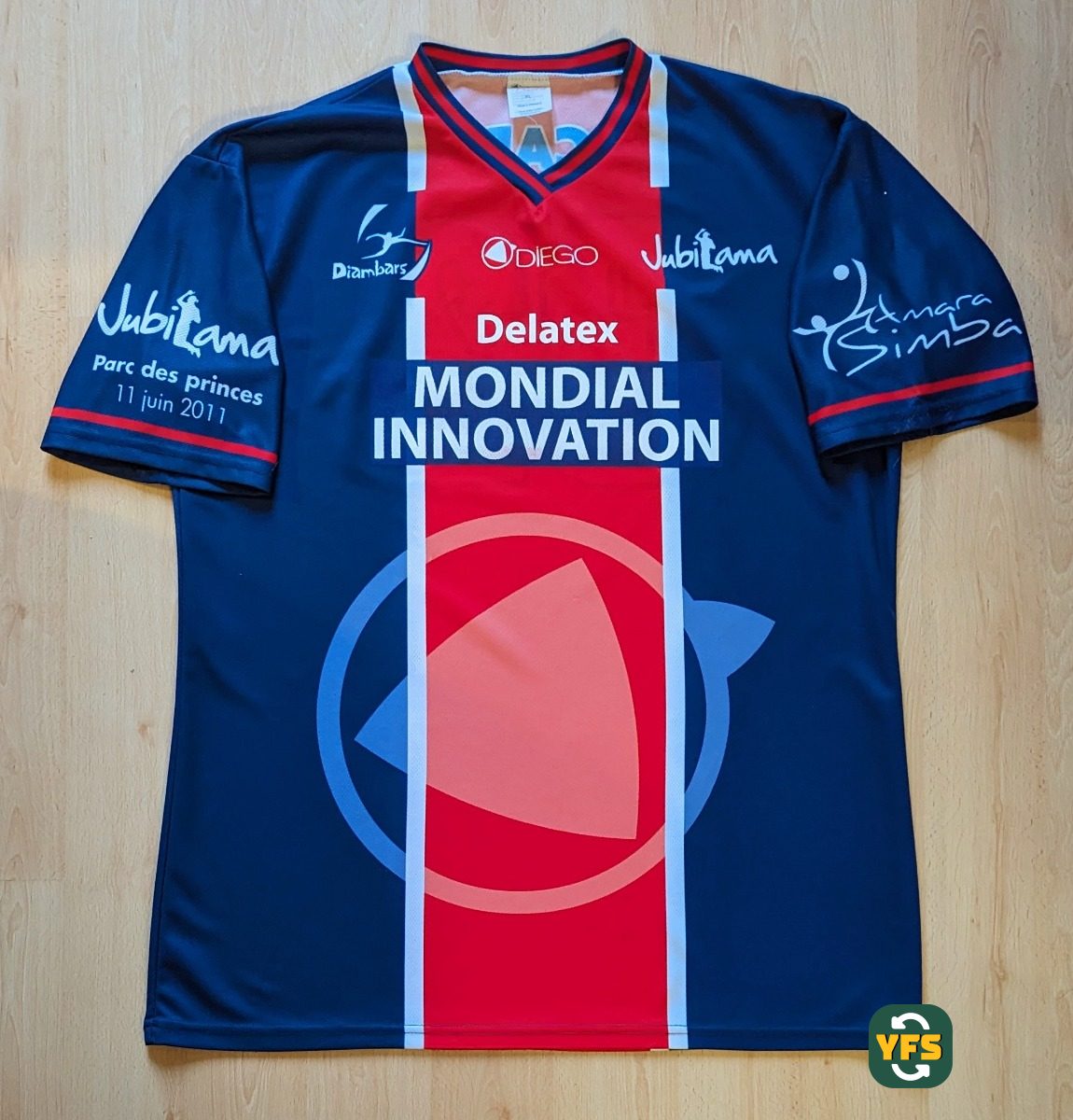 PSG 2010-2011 Home Pro Version Diambars - YourFootballShirt - Photo 1