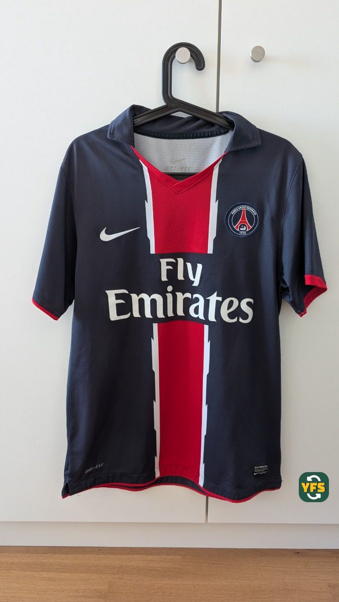 PSG 2010-2011 Home Store Version Nike - YourFootballShirt - Photo 1
