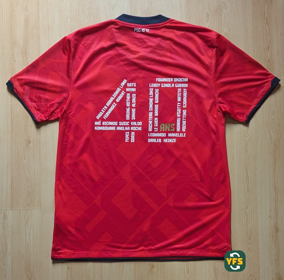PSG 2010-2011 Special edition Store Version Nike - YourFootballShirt - Photo 1