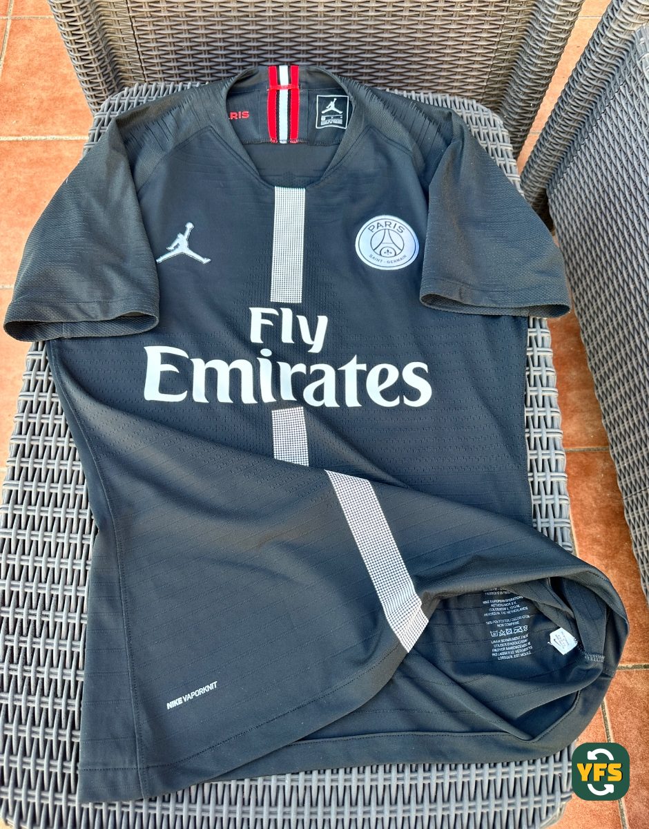PSG 2018-2019 Third Pro Version Jordan - YourFootballShirt - Photo 1