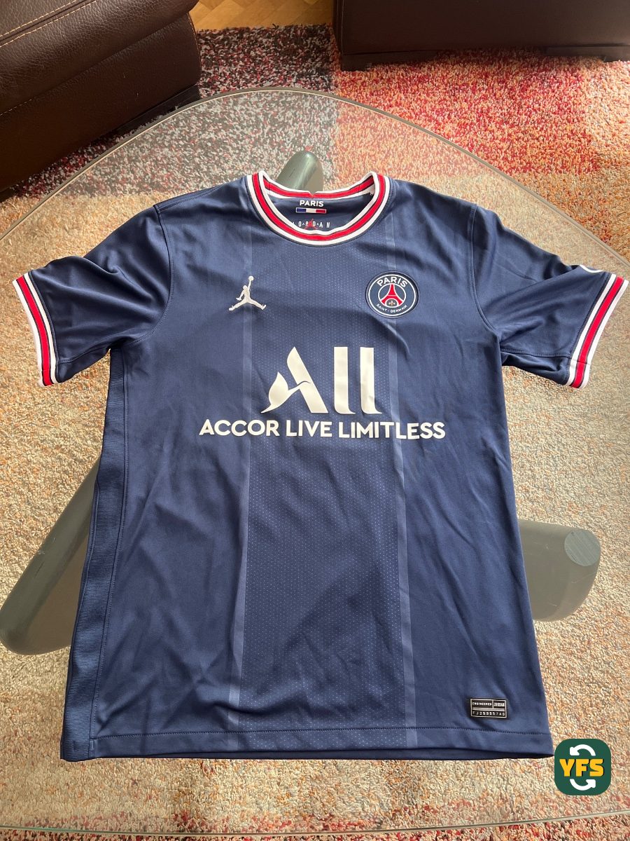 PSG 2021-2022 Home Store Version Jordan Messi - YourFootballShirt - Photo 1