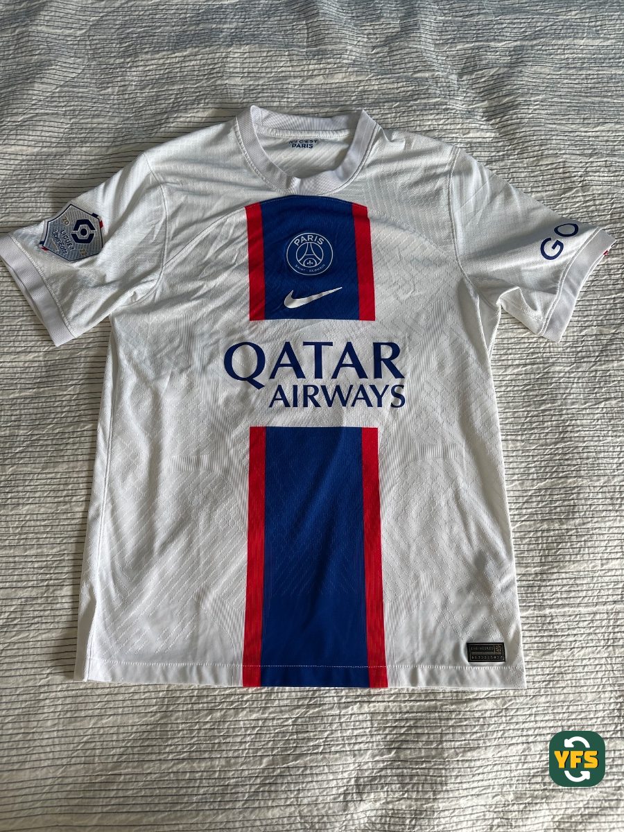 PSG 2022-2023 Away Pro Version Nike Messi - YourFootballShirt - Photo 1