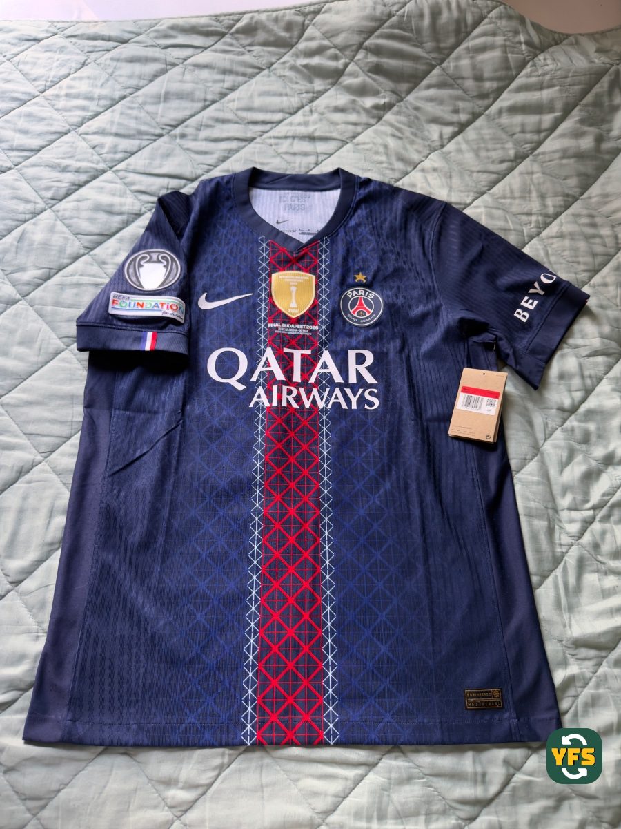 PSG 2025-2026 Home Pro Version Nike Warren - YourFootballShirt - Photo 1