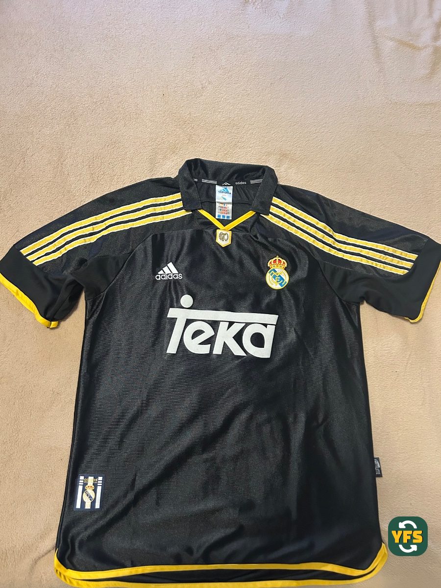 Real madrid 1999-2000 Away Store Version Adidas Roberto Carlos - YourFootballShirt