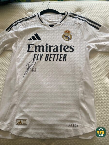Real Madrid 2023-2024 Home Benzema