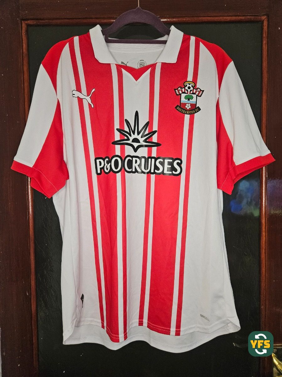 Southampton 2025-2026 Home Store Version Puma - YourFootballShirt - Photo 1