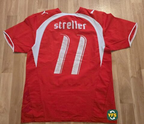 Switzerland 2005-2006 Home Streller #11