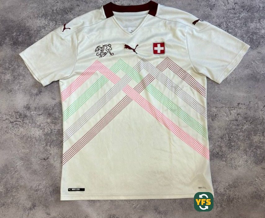Switzerland 2020-2021 Away Store Version Puma - YourFootballShirt - Photo 1