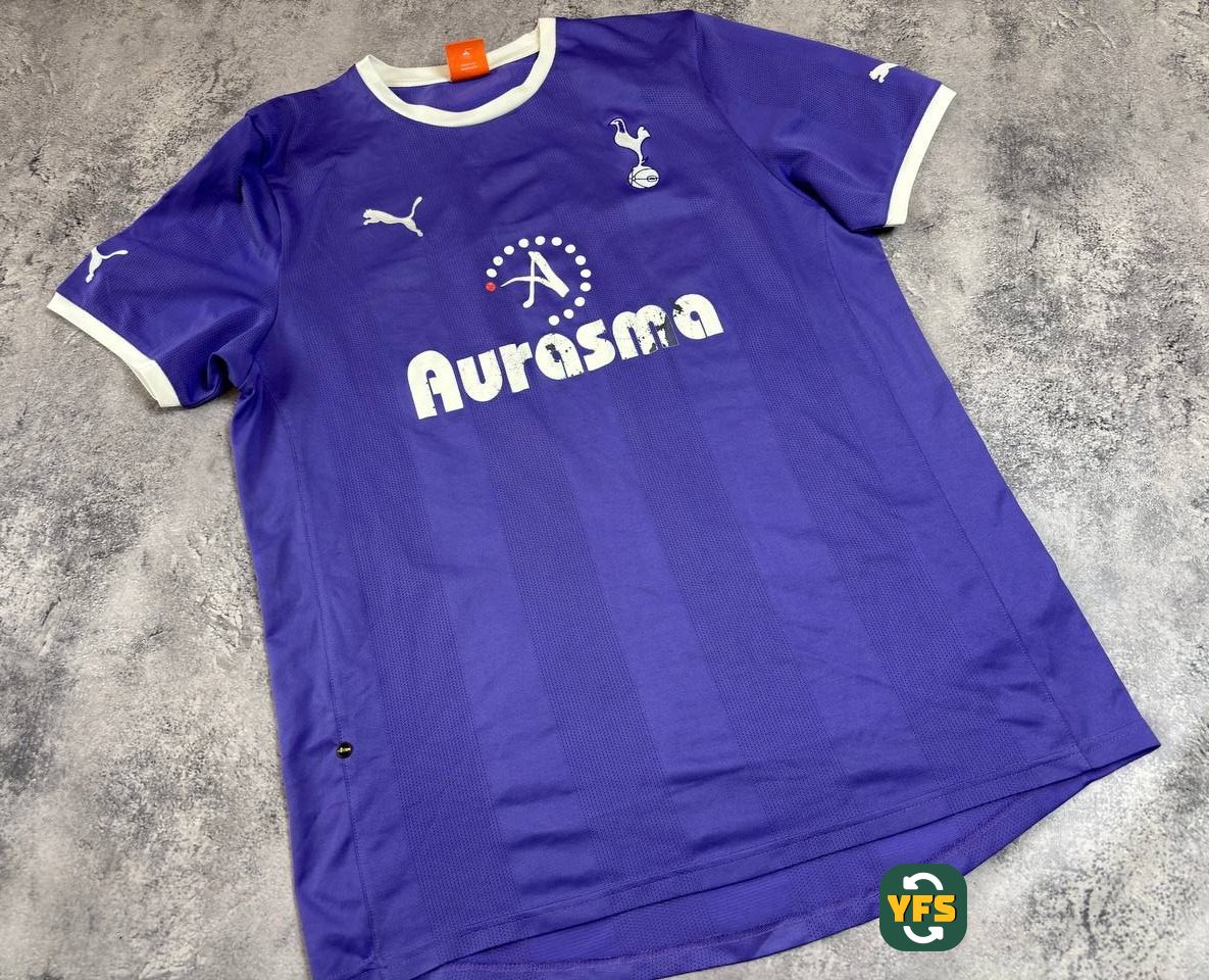 Tottenham Hotspurs 2011-2012 Away Store Version Puma - YourFootballShirt - Photo 1
