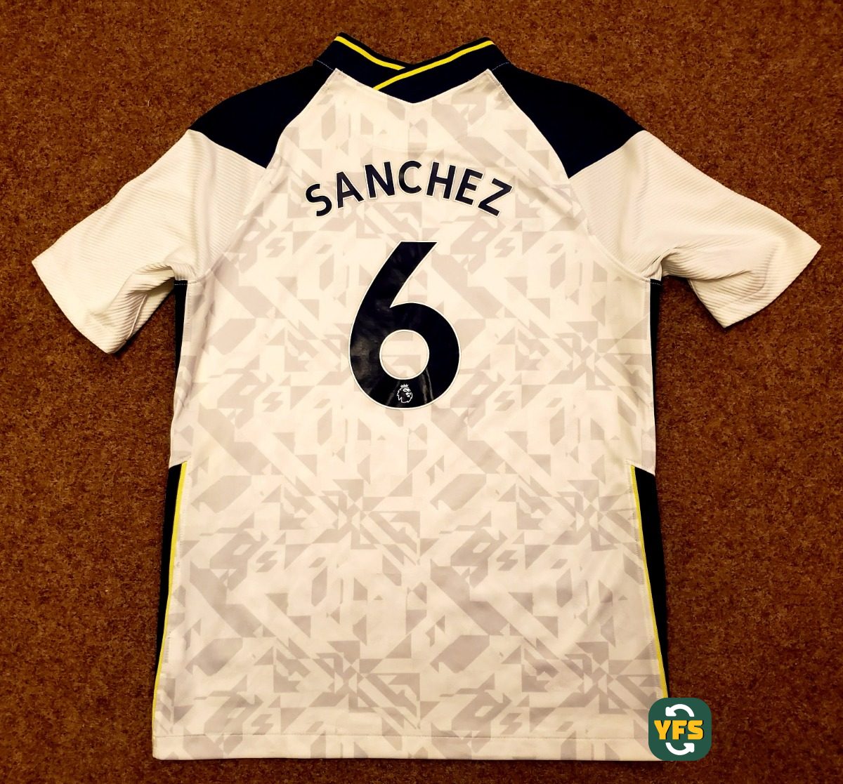 Tottenham Hotspurs 2020-2021 Home Store Version Nike Davison Sanchez - YourFootballShirt - Photo 1