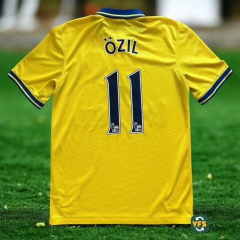 Arsenal 2013-2014 Away Ozil #11