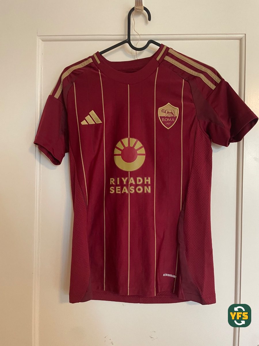 AS Roma 2024-2025 Home Store Version Adidas - YourFootballShirt - Photo 1