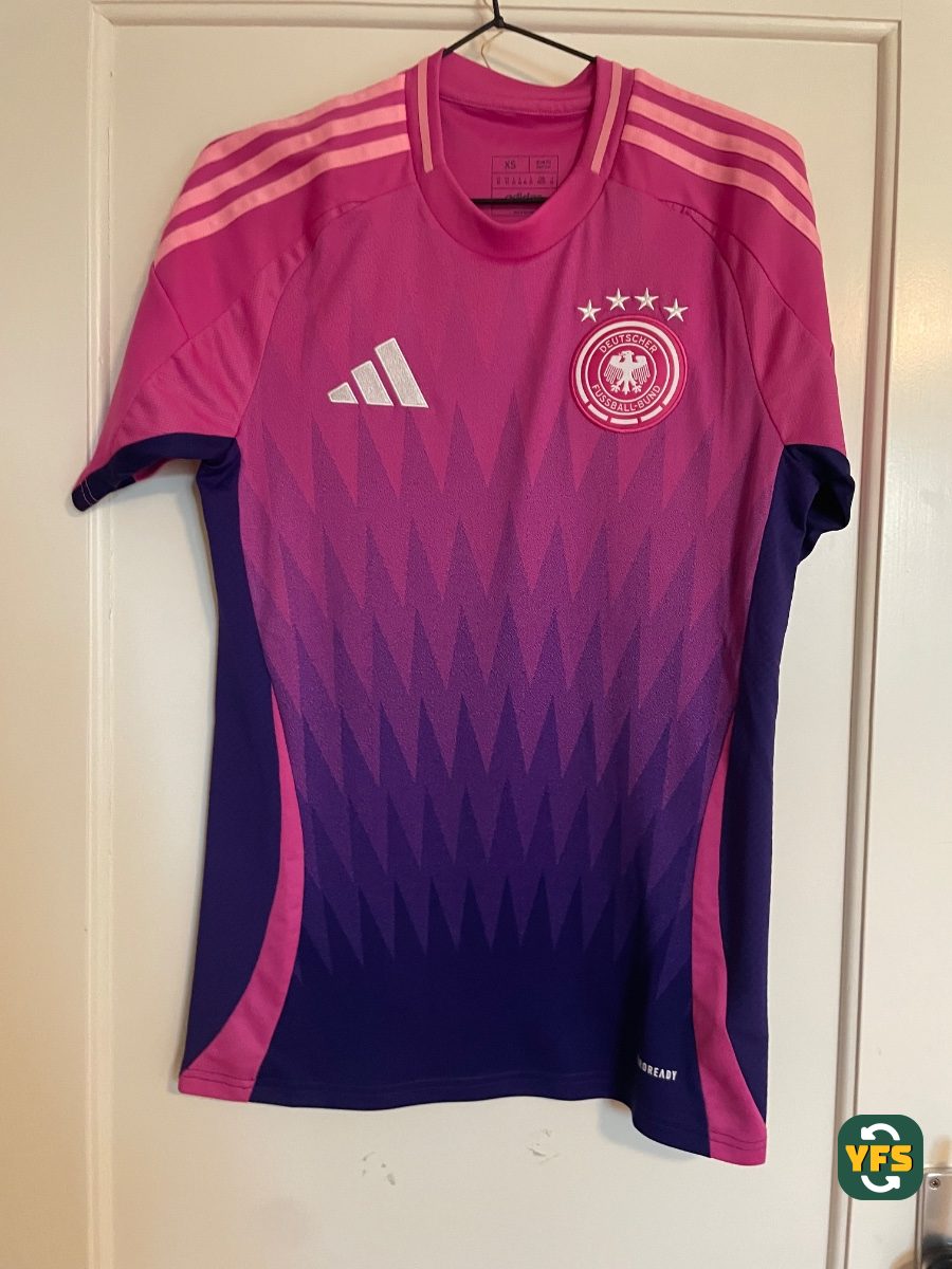 Deutschland 2023-2024 Away Store Version Adidas - YourFootballShirt - Photo 1