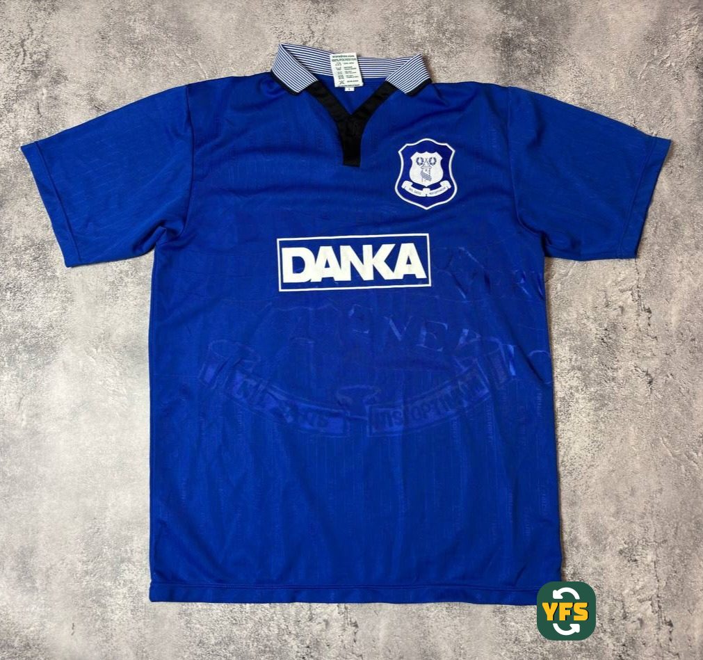 Everton 1995-1996 Home Store Version Score draw - YourFootballShirt - Photo 1