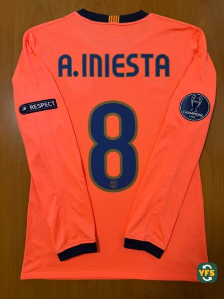 FC Barcelona 2009-2010 Away Iniesta #8