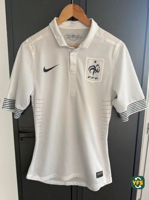 France 2012-2013 Away Issued Nike - YourFootballShirt - Photo 1