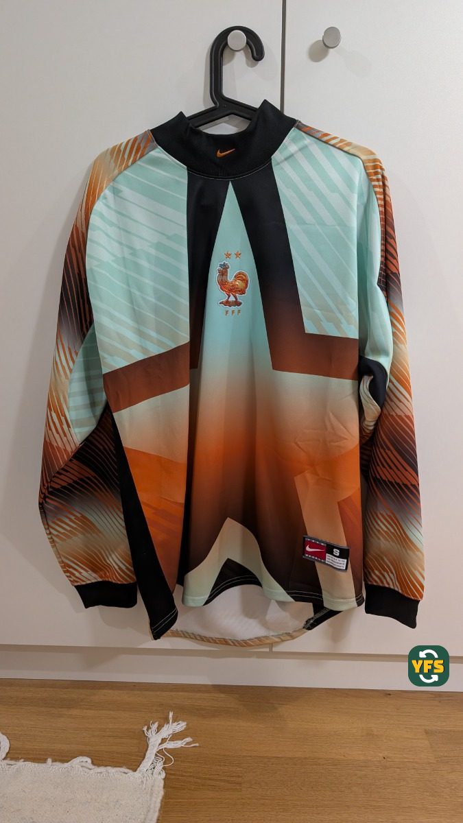 France 2024-2025 Special edition Store Version Nike - YourFootballShirt - Photo 1