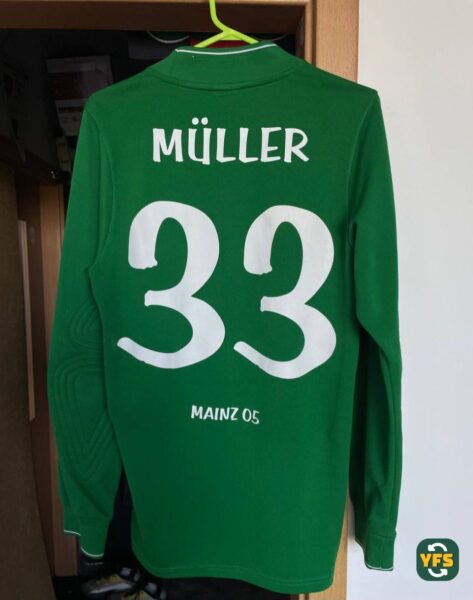 FSV Mainz 05 2009-2010 Goalkeeper Heinz Müller #33