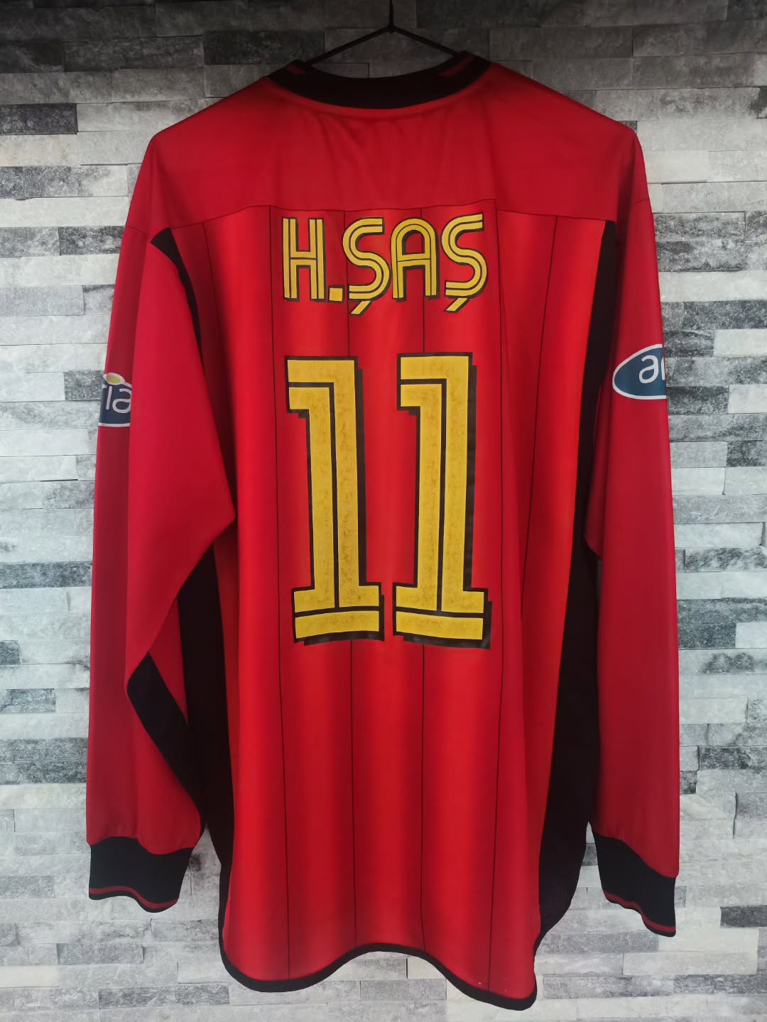 Galatasaray SK 2003-2004 Away Match Worn Umbro Hasan Şaş - YourFootballShirt - Photo 1