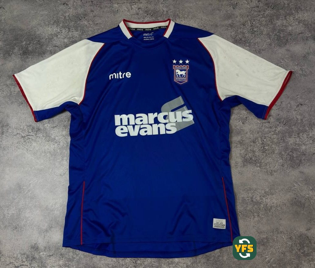 Ipswich Town 2013-2014 Home Store Version Mitré - YourFootballShirt - Photo 1