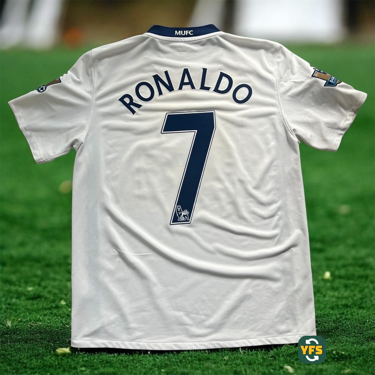 Manchester United 2008-2009 Away Store Version Nike Ronaldo - YourFootballShirt - Photo 1