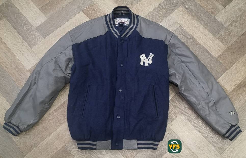 New York Yankees 1996-1997 Home Store Version ProPlayer - YourFootballShirt - Photo 1