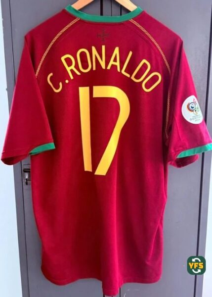 Portugal 2006-2007 Home C. RONALDO #16