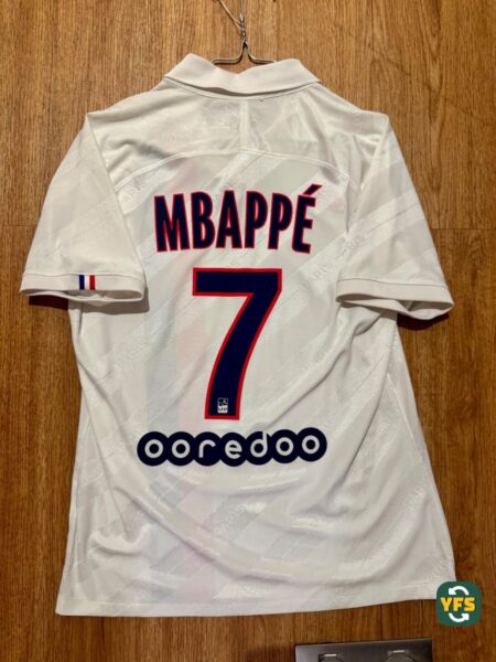 PSG 2019-2020 Third Mbappe #7