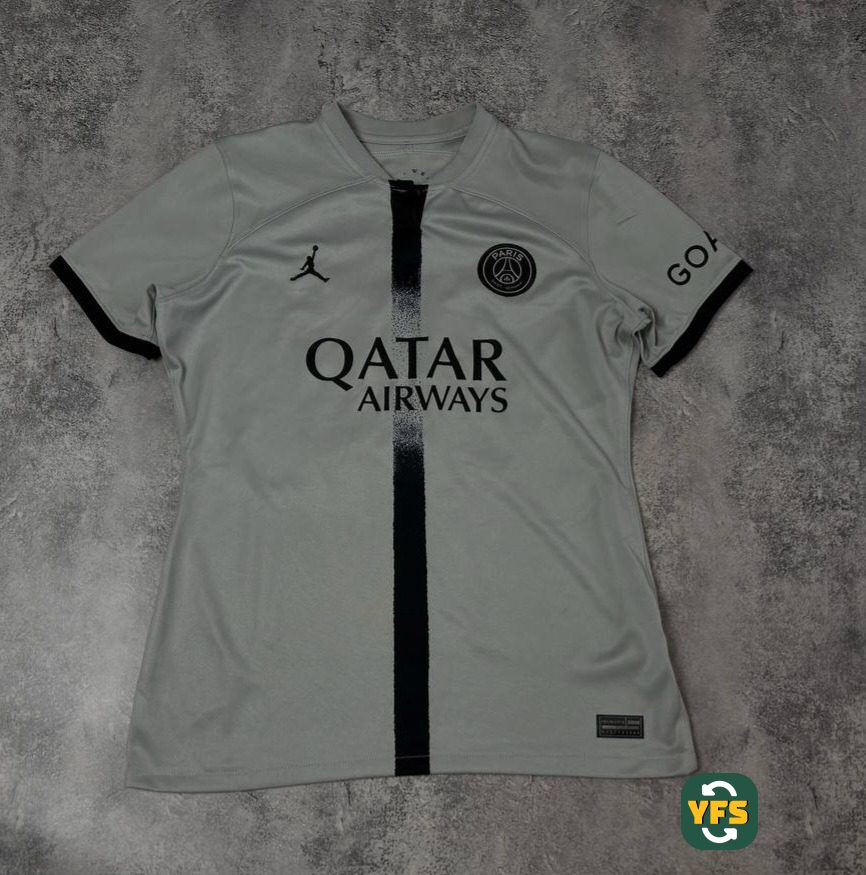 PSG 2022-2023 Away Store Version Nike Messi - YourFootballShirt - Photo 1