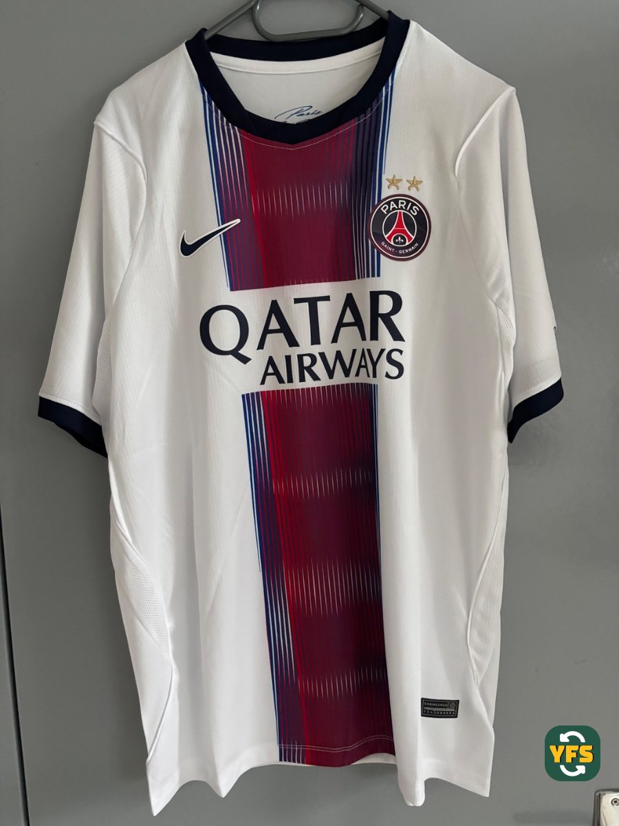 PSG 2026-2027 Away Store Version Nike - YourFootballShirt - Photo 1