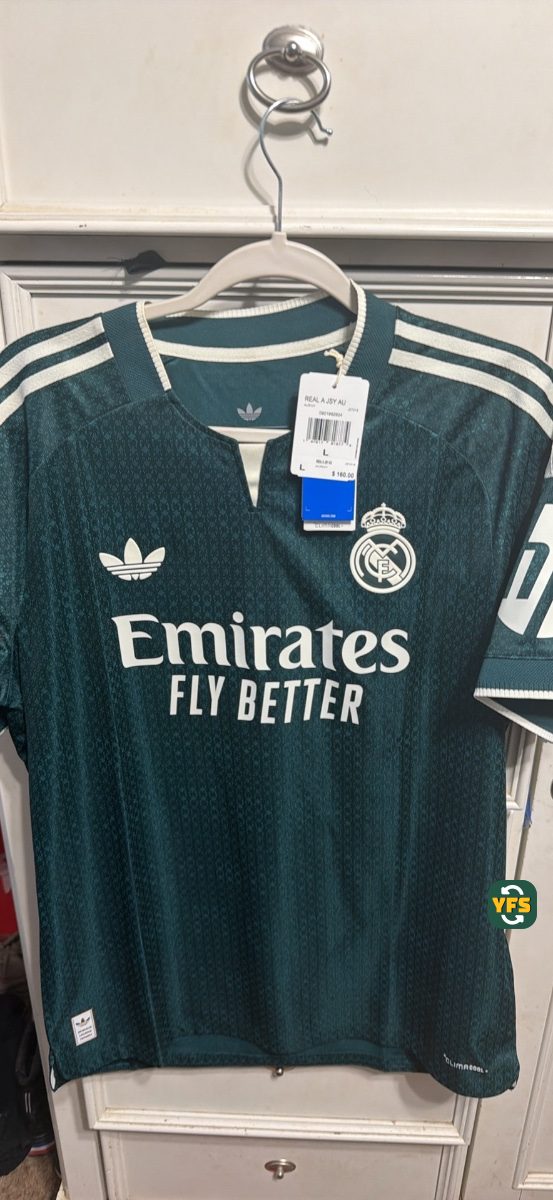 Real Madrid 2026-2027 Away Pro Version Adidas - YourFootballShirt - Photo 1