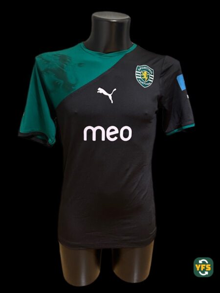 Sporting Clube Portugal 2010-2011 Away Miguel Veloso #24