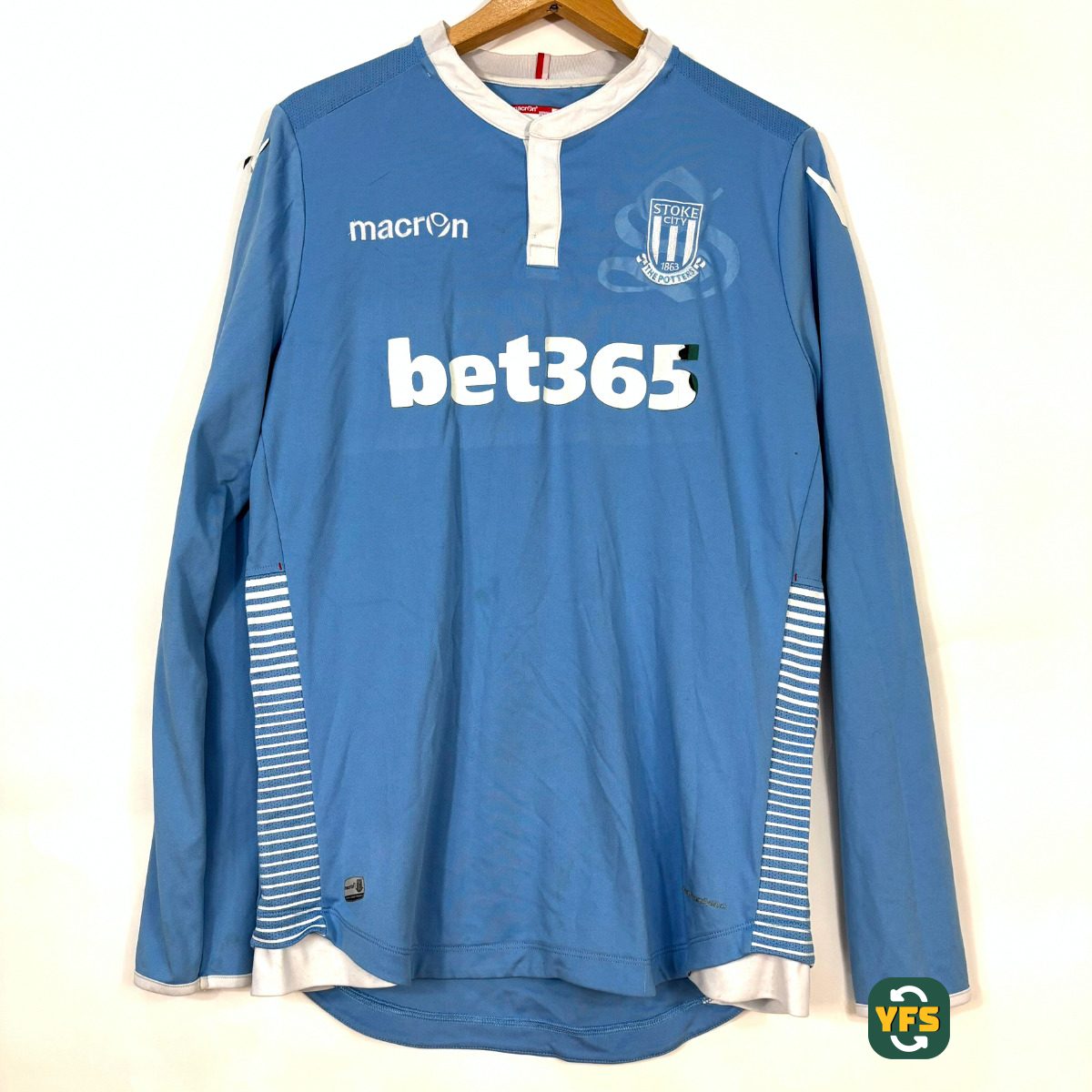 Stoke City 2016-2017 Away Store Version Macron - YourFootballShirt - Photo 1